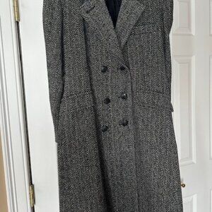 Women's Dark Herringbone Overcoat (Black Collar)